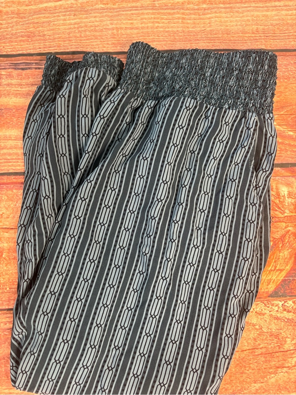 The Muses Lounge Smocked Waist Pants M